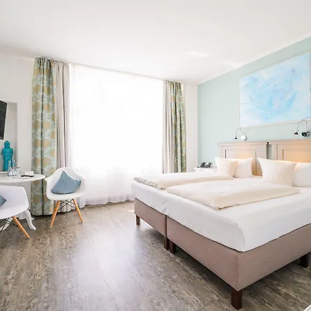 Kaspar Garni 3* Siegburg