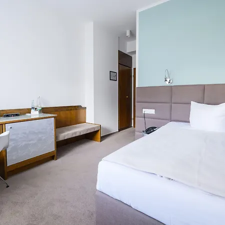 Kaspar Garni ホテル