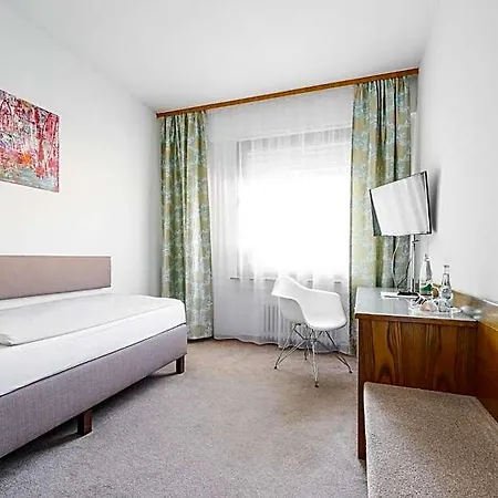 Hotel Kaspar Garni 3*