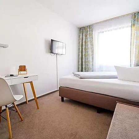Hotel Kaspar Garni 3*