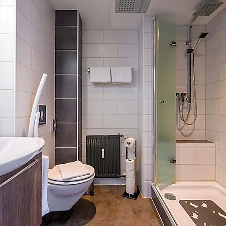 Hotel Kaspar Garni 3*